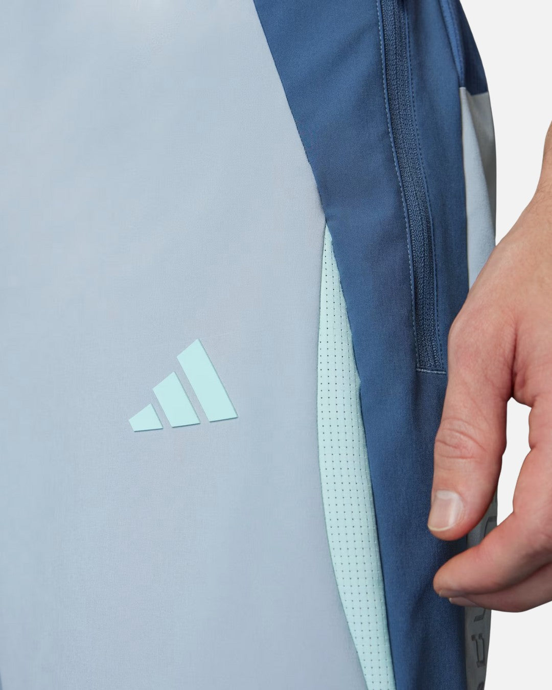 Short Adidas Tech Apparel Colorblock - Gris/Bleu
